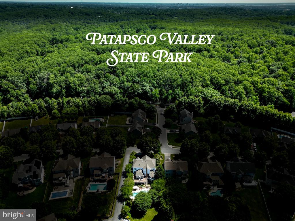 7148 COLLINGWOOD COURT