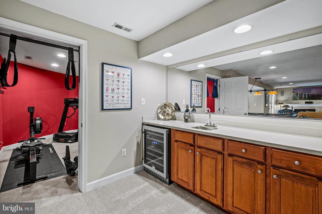 7148 COLLINGWOOD COURT