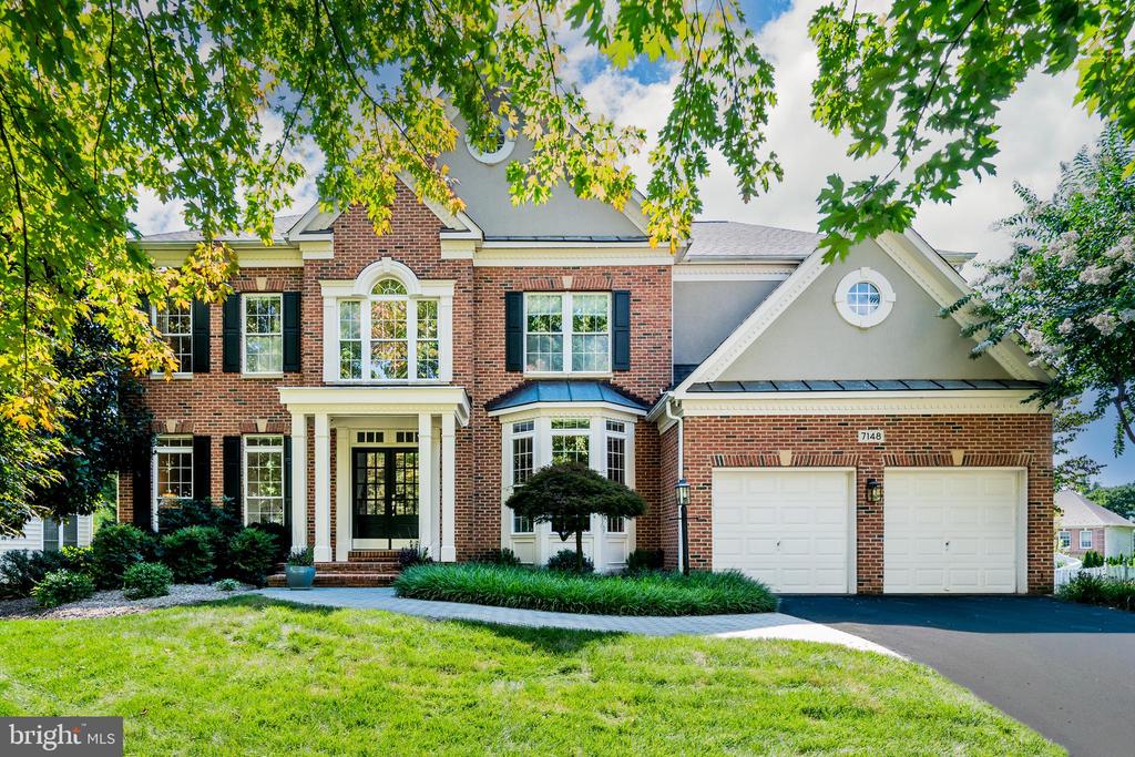 7148 COLLINGWOOD COURT