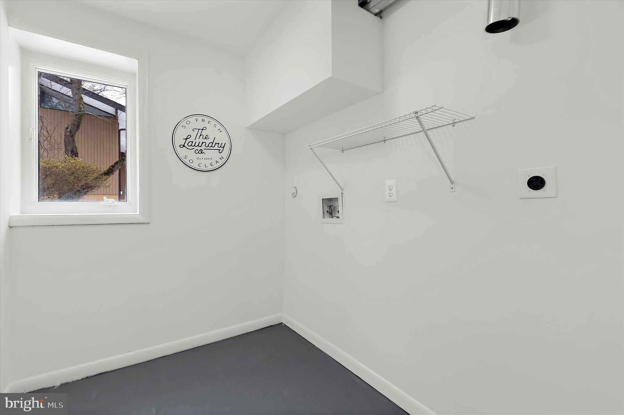 10148 PASTURE GATE LANE