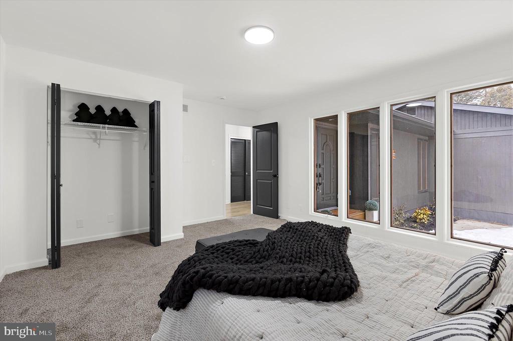 10148 PASTURE GATE LANE