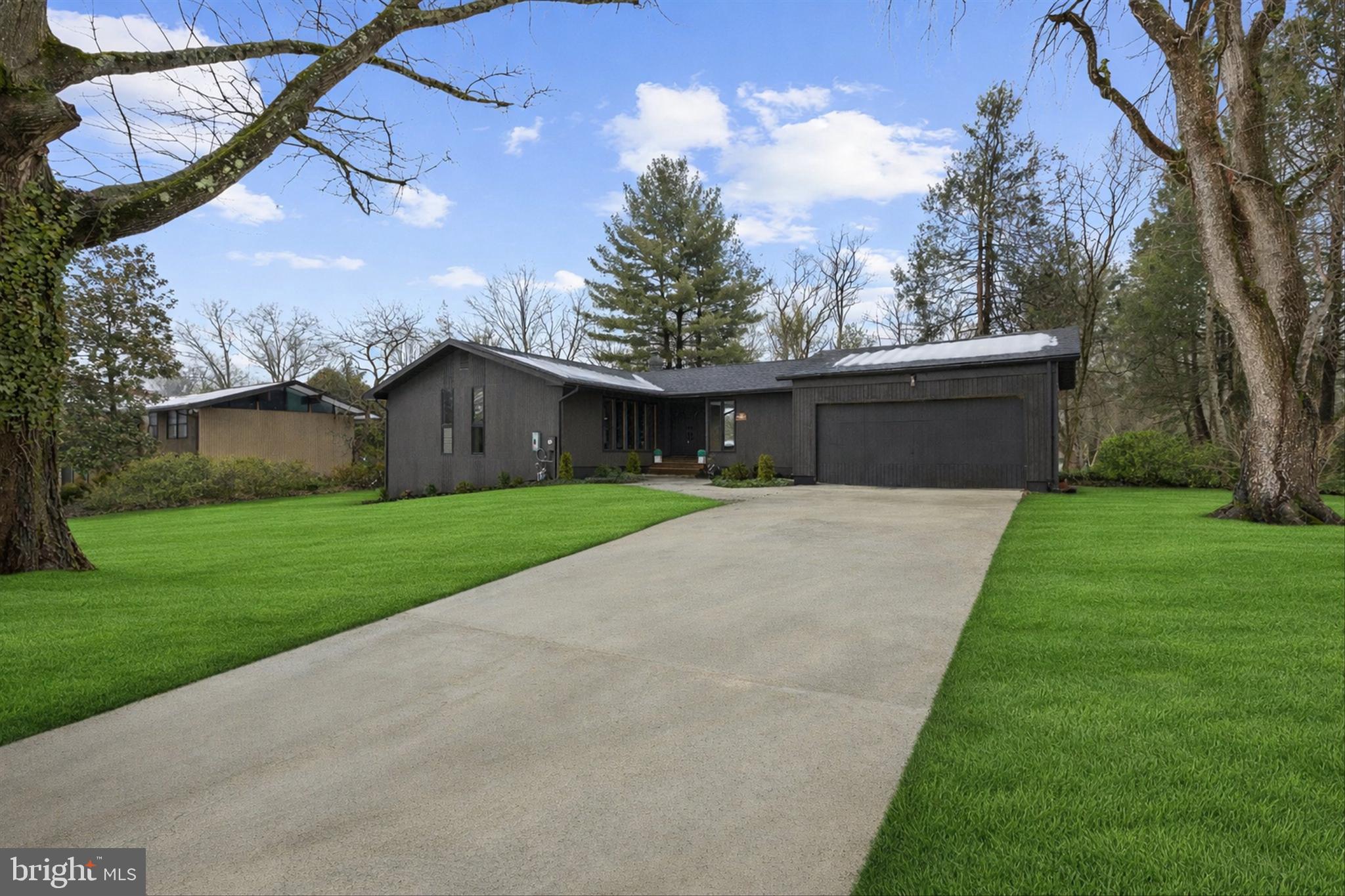 10148 PASTURE GATE LANE