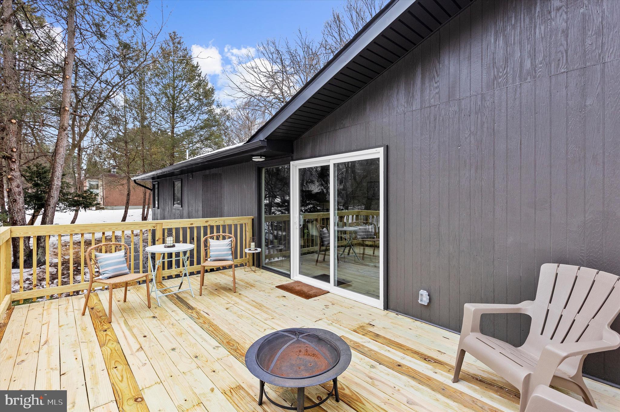 10148 PASTURE GATE LANE