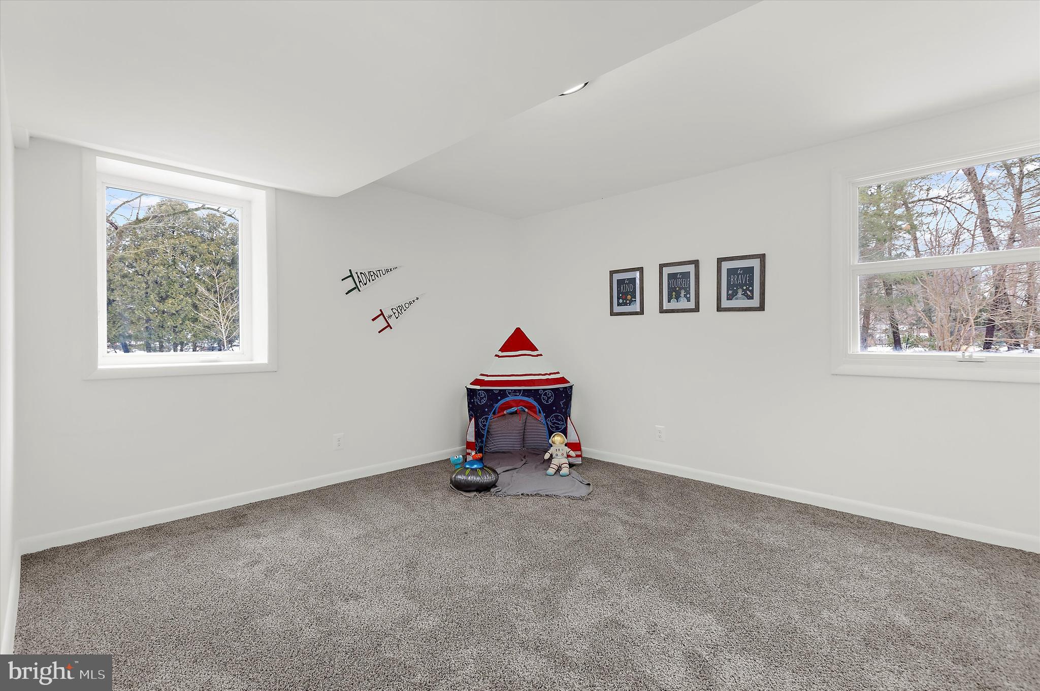 10148 PASTURE GATE LANE