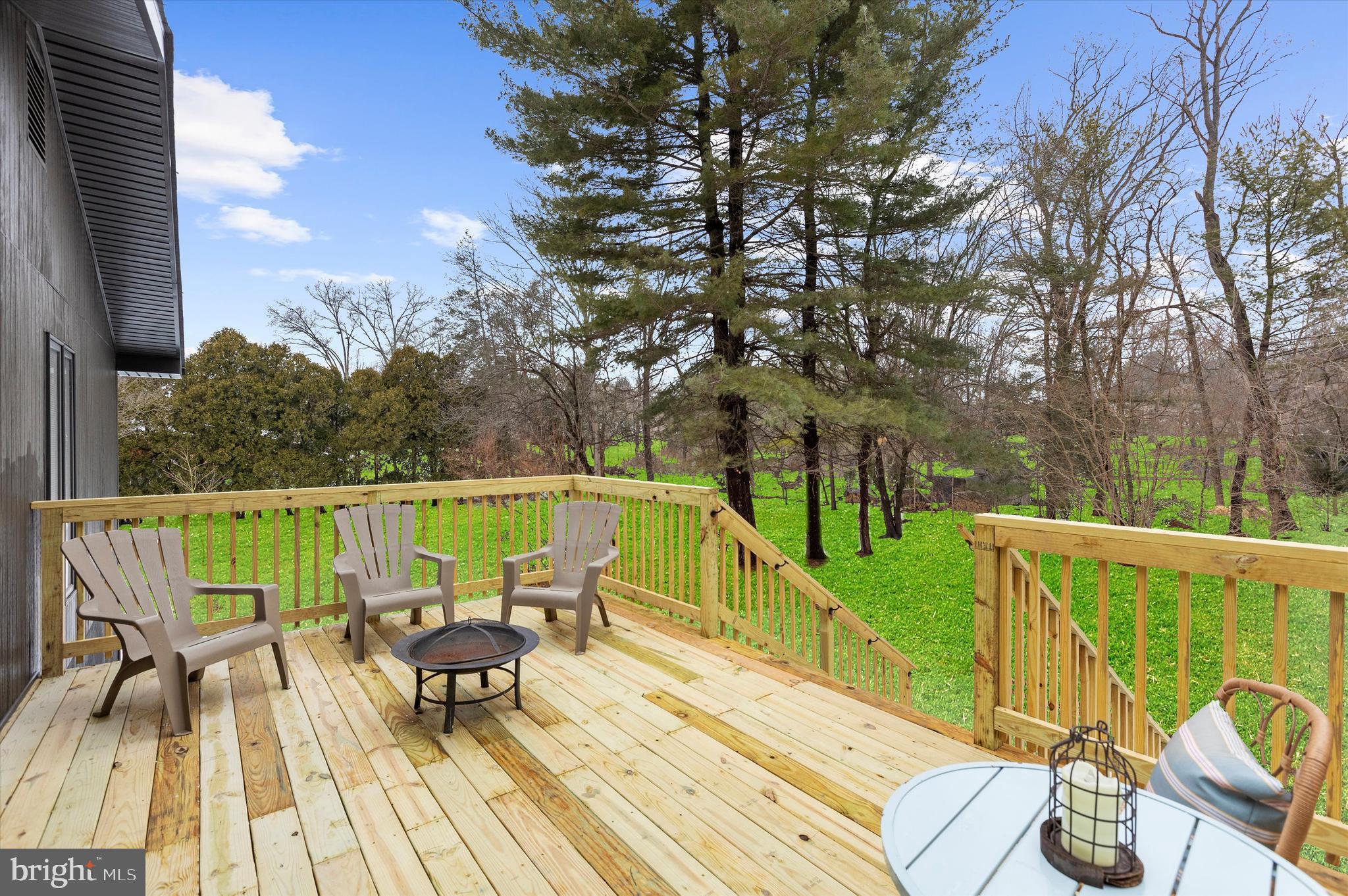 10148 PASTURE GATE LANE