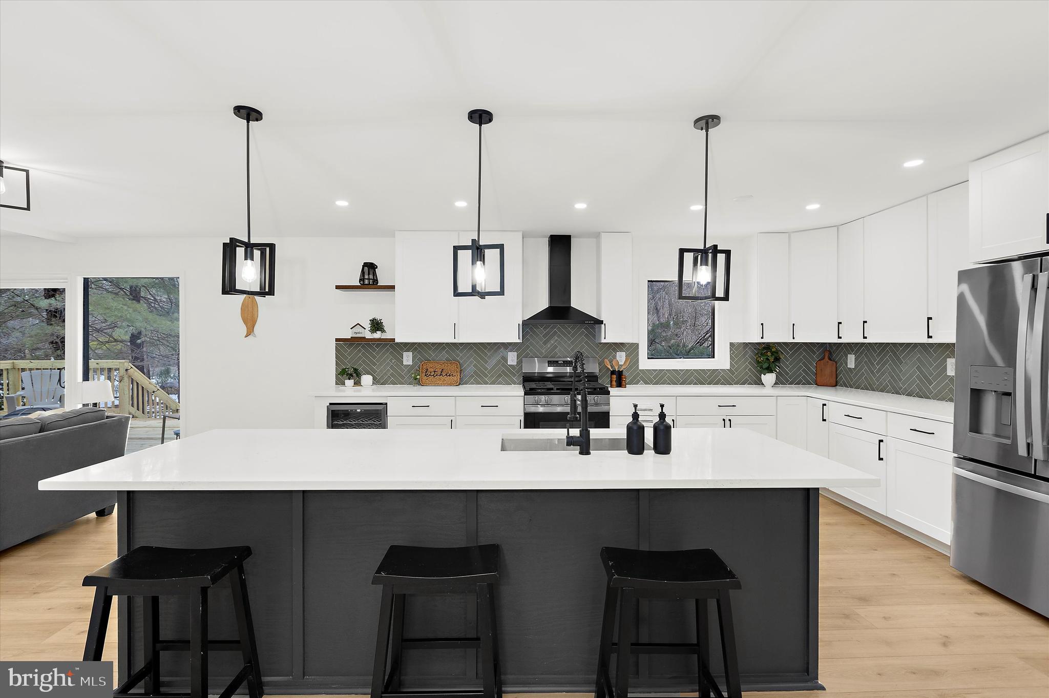 10148 PASTURE GATE LANE