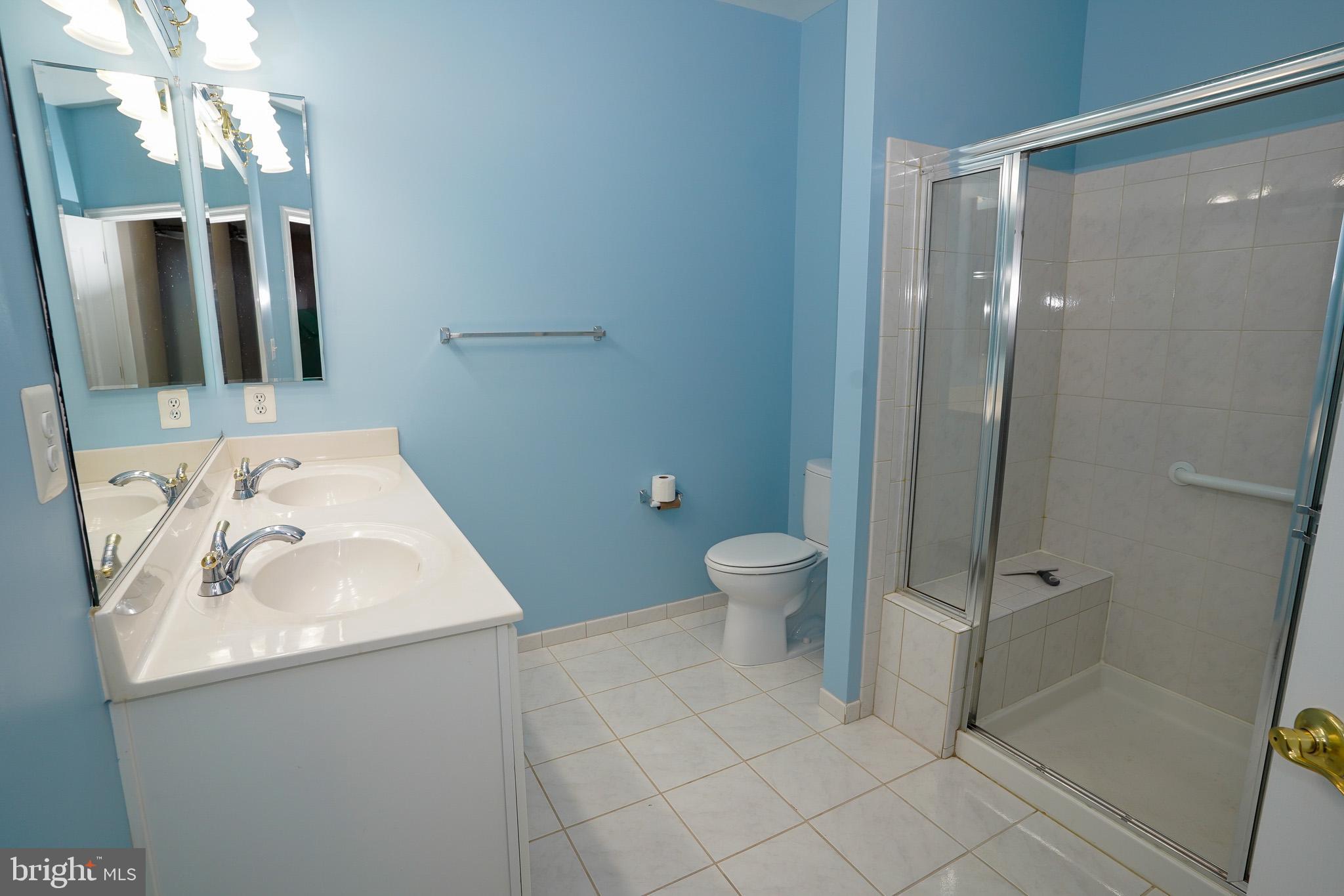 2115 GANTON GREEN G-204