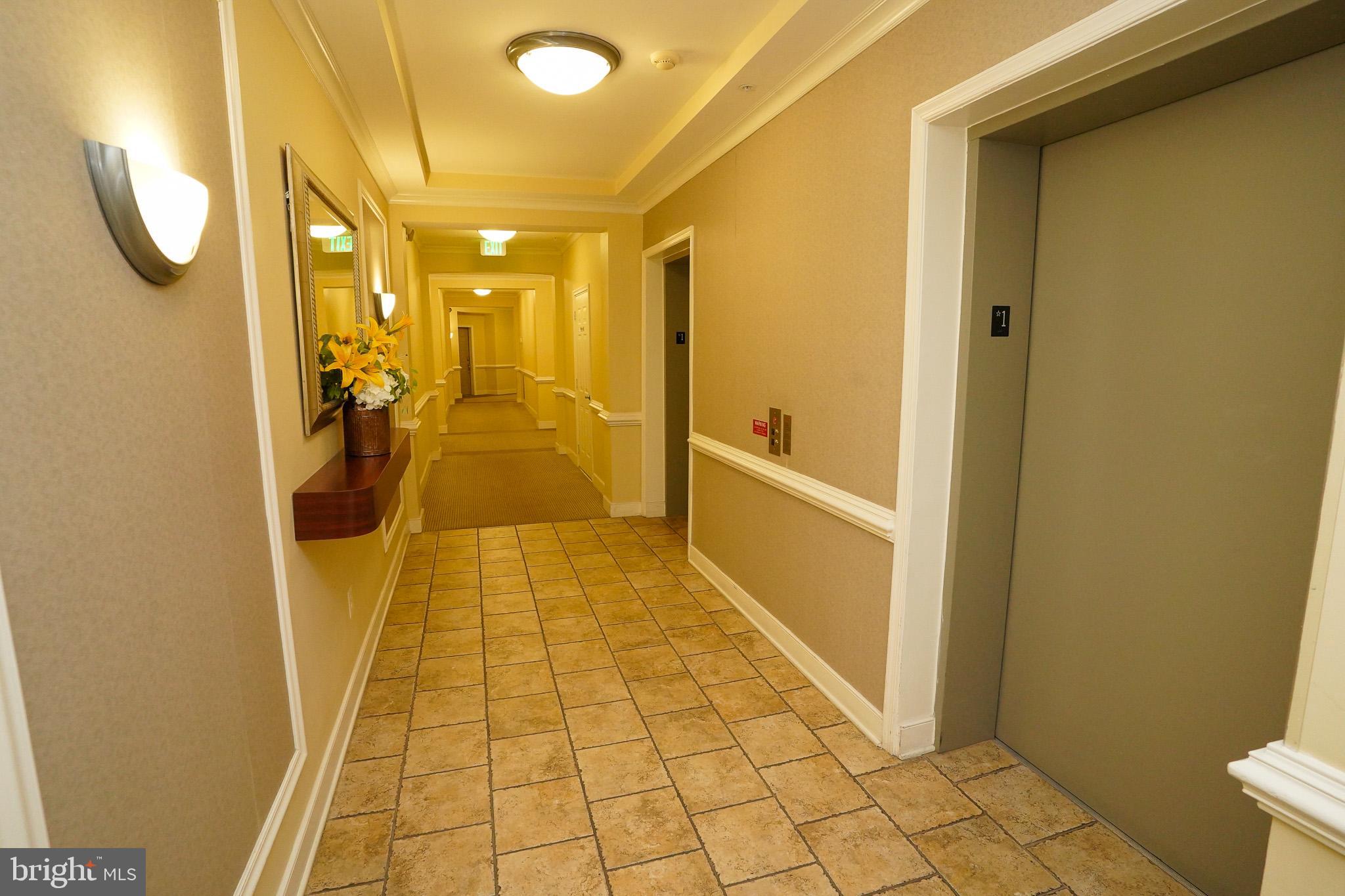 2115 GANTON GREEN G-204