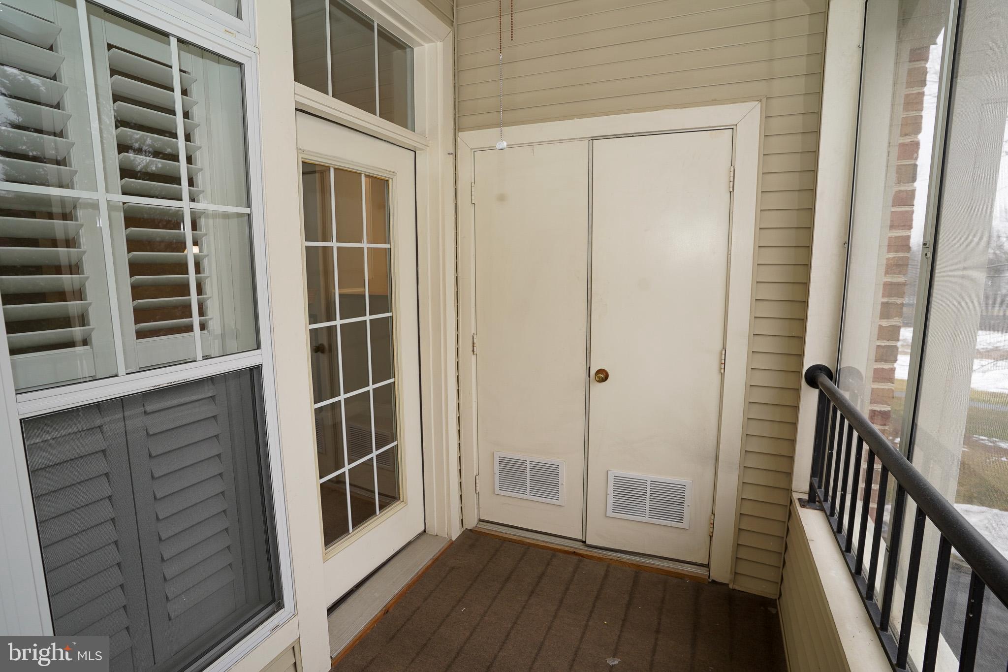 2115 GANTON GREEN G-204