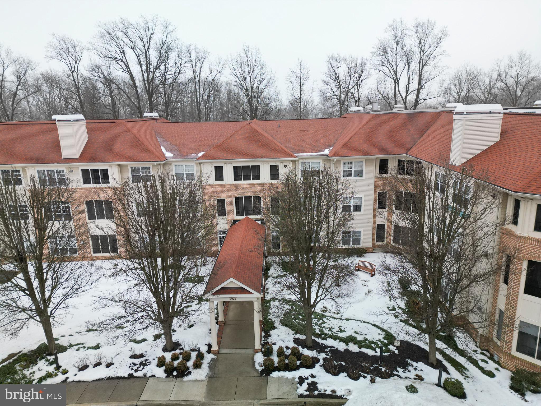 2115 GANTON GREEN G-204