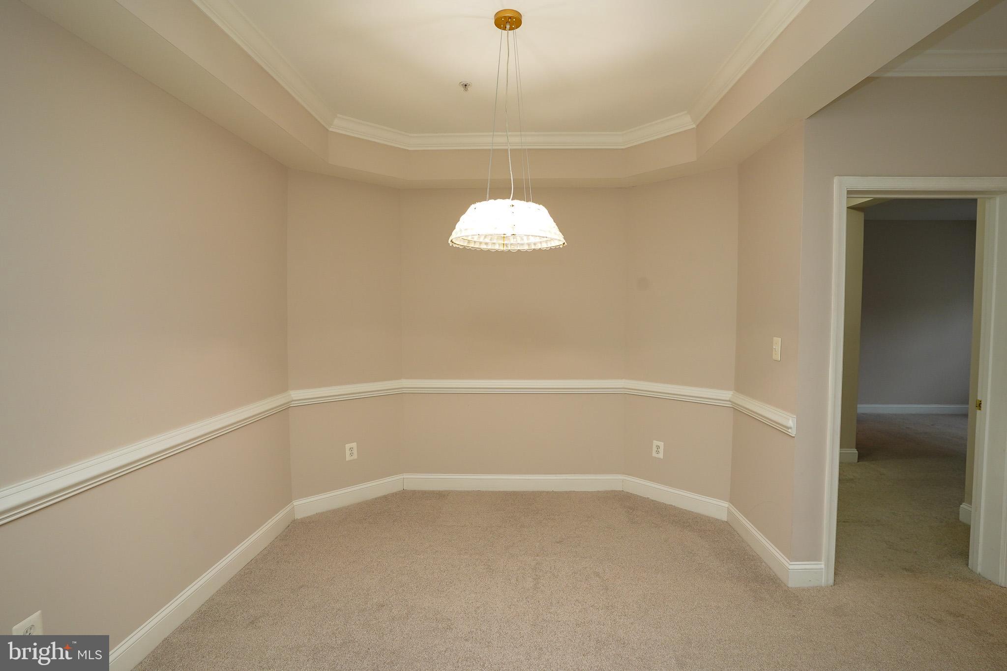 2115 GANTON GREEN G-204