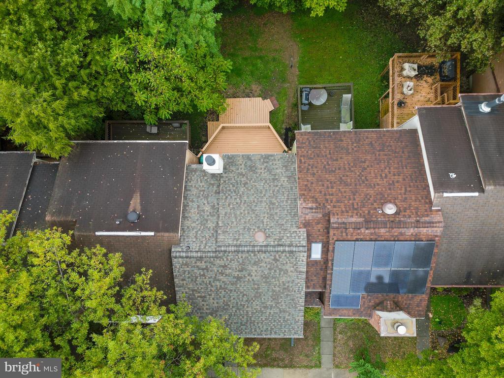 9453 CLOCKTOWER LANE