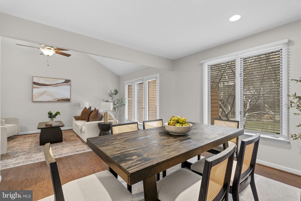 5585 SUFFIELD COURT