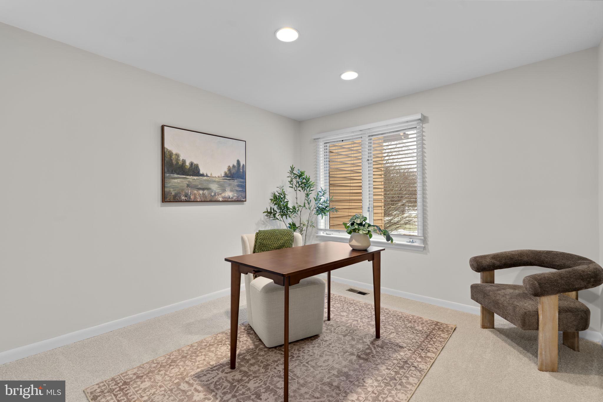 5585 SUFFIELD COURT
