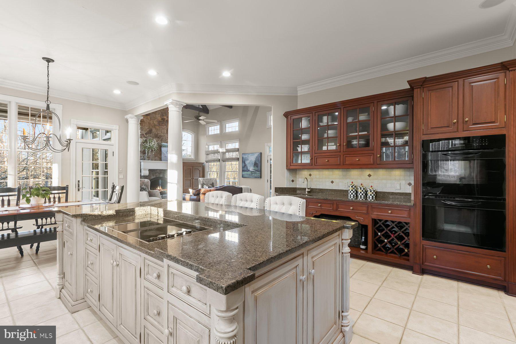 2890 HUNT VALLEY DRIVE