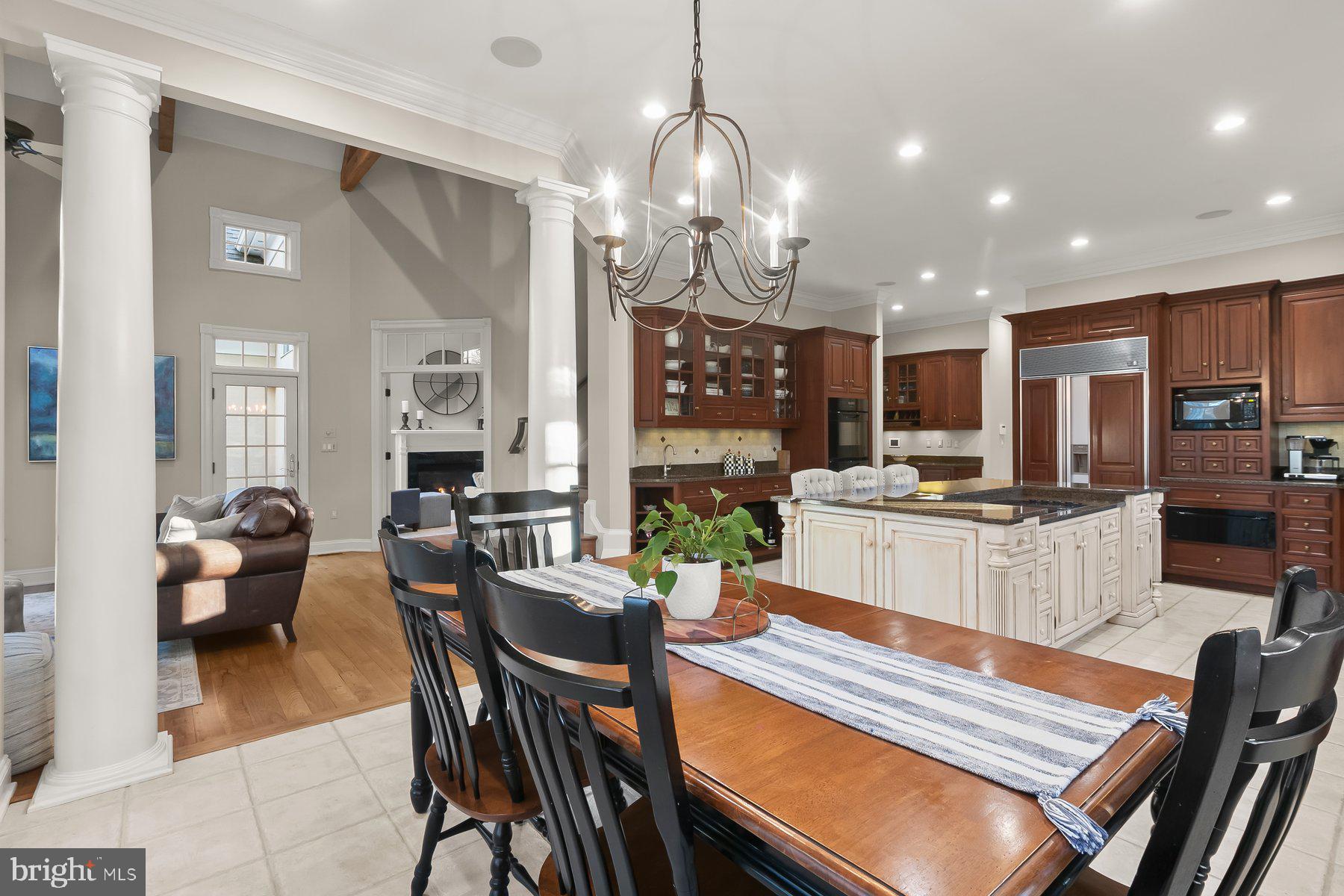 2890 HUNT VALLEY DRIVE