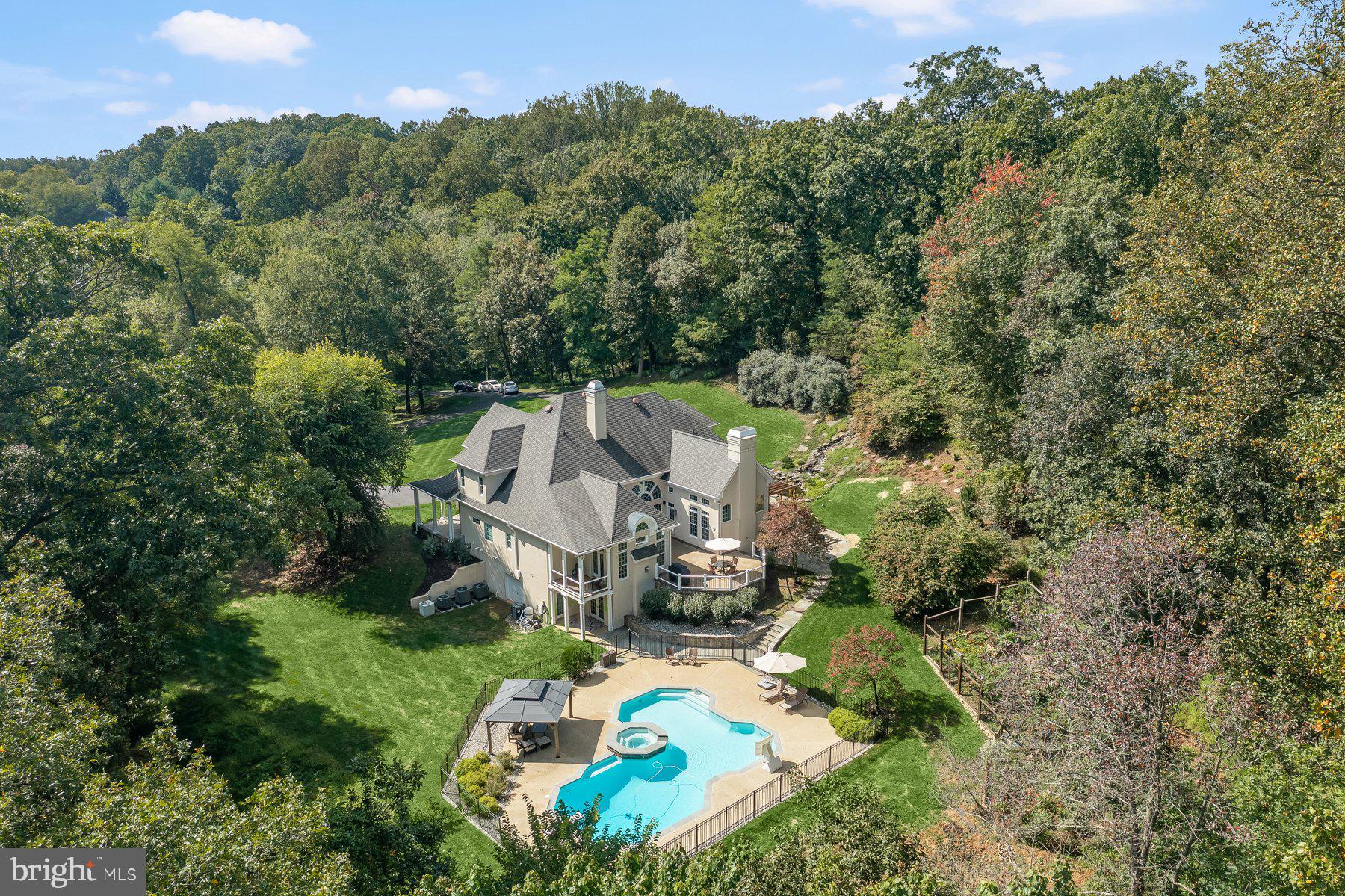 2890 HUNT VALLEY DRIVE