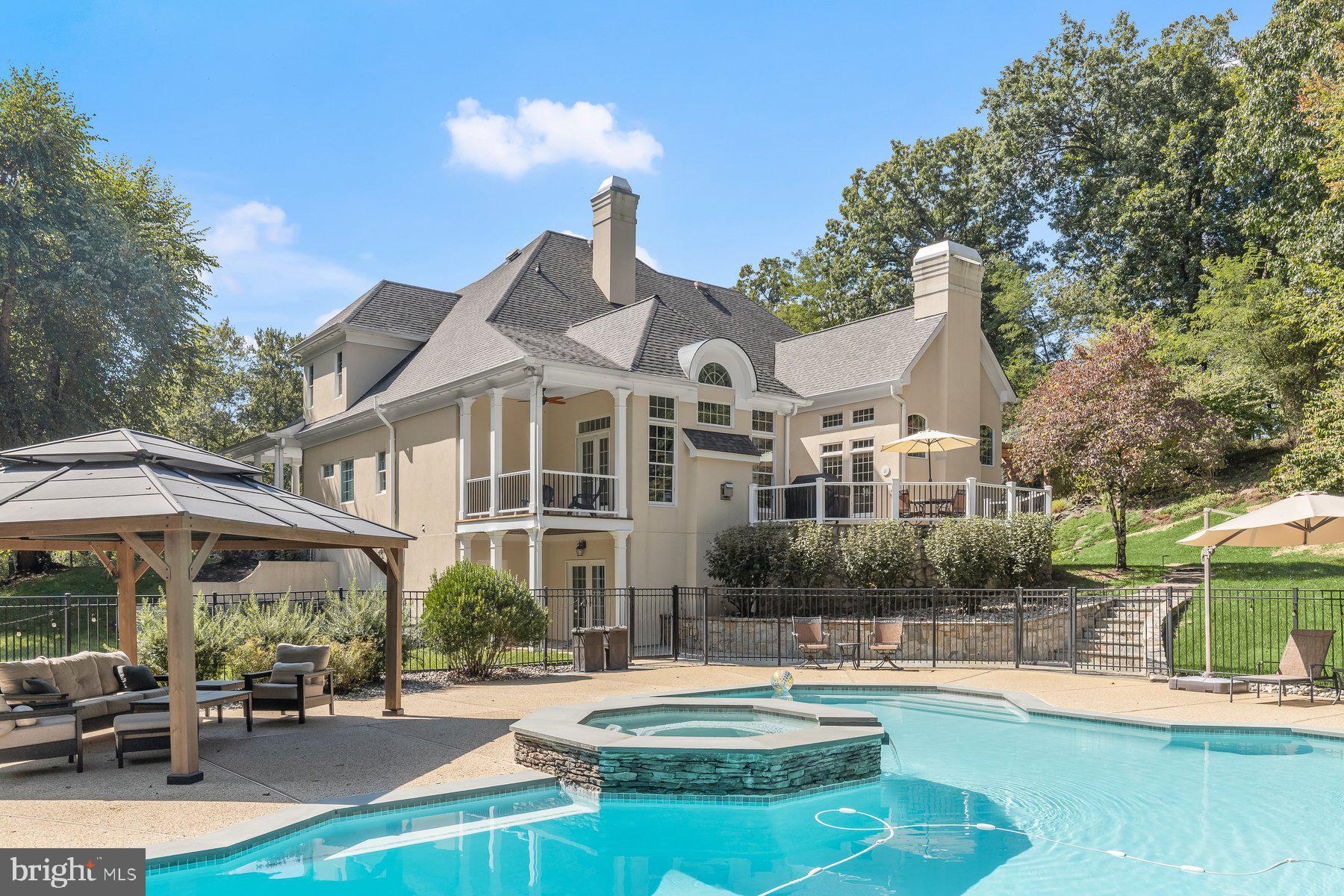 2890 HUNT VALLEY DRIVE