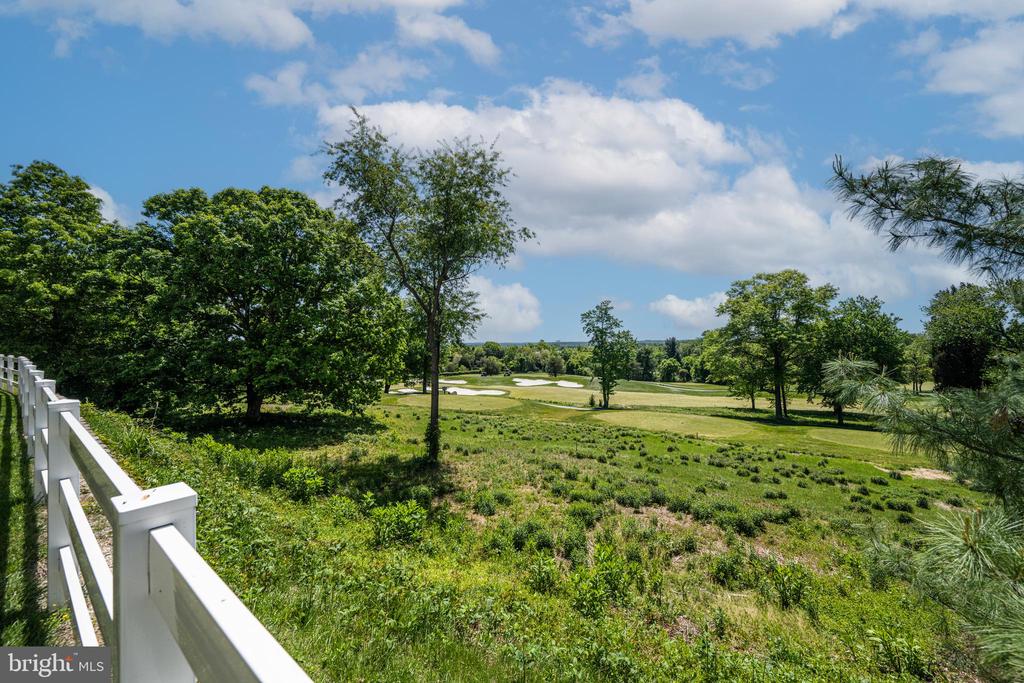 7335 BROOKVIEW ROAD 104