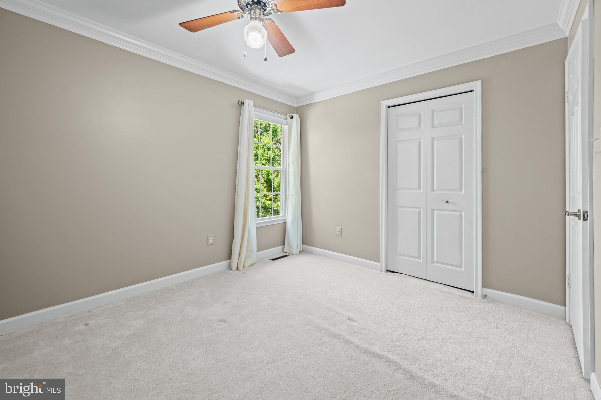 7713 SANDSTONE COURT