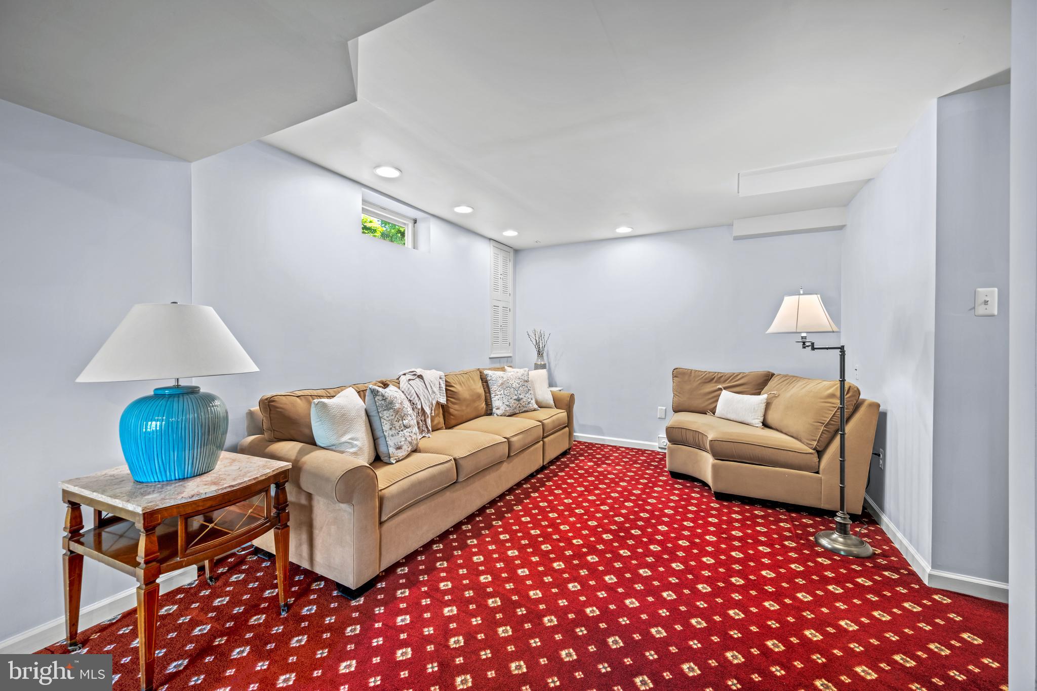 7713 SANDSTONE COURT