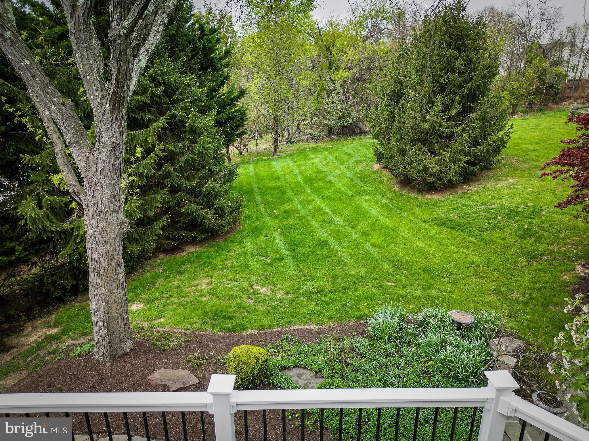 7713 SANDSTONE COURT