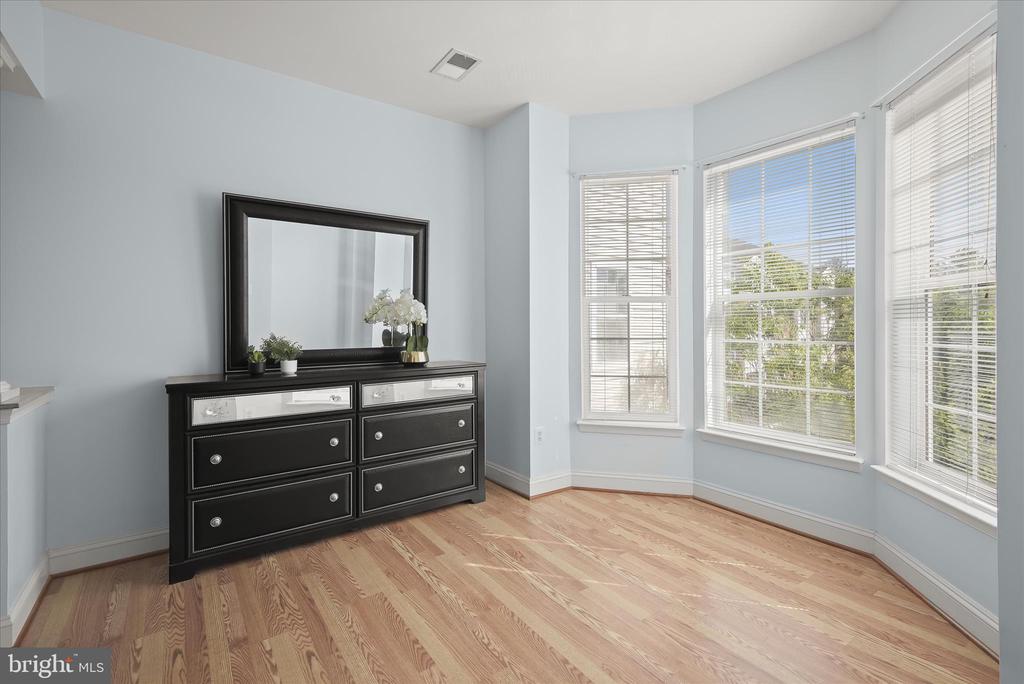 5920 GREAT STAR DRIVE Unit: 301