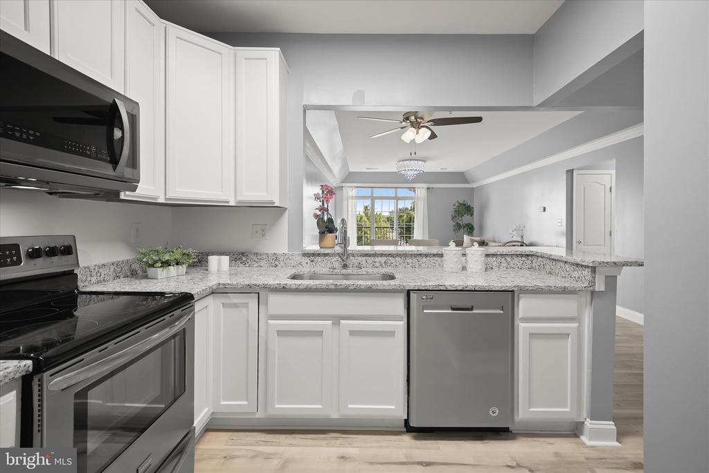 5920 GREAT STAR DRIVE Unit: 301