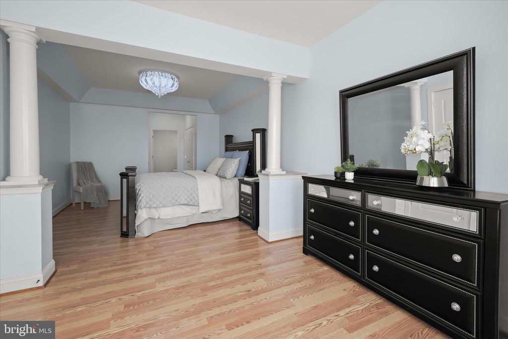 5920 GREAT STAR DRIVE Unit: 301