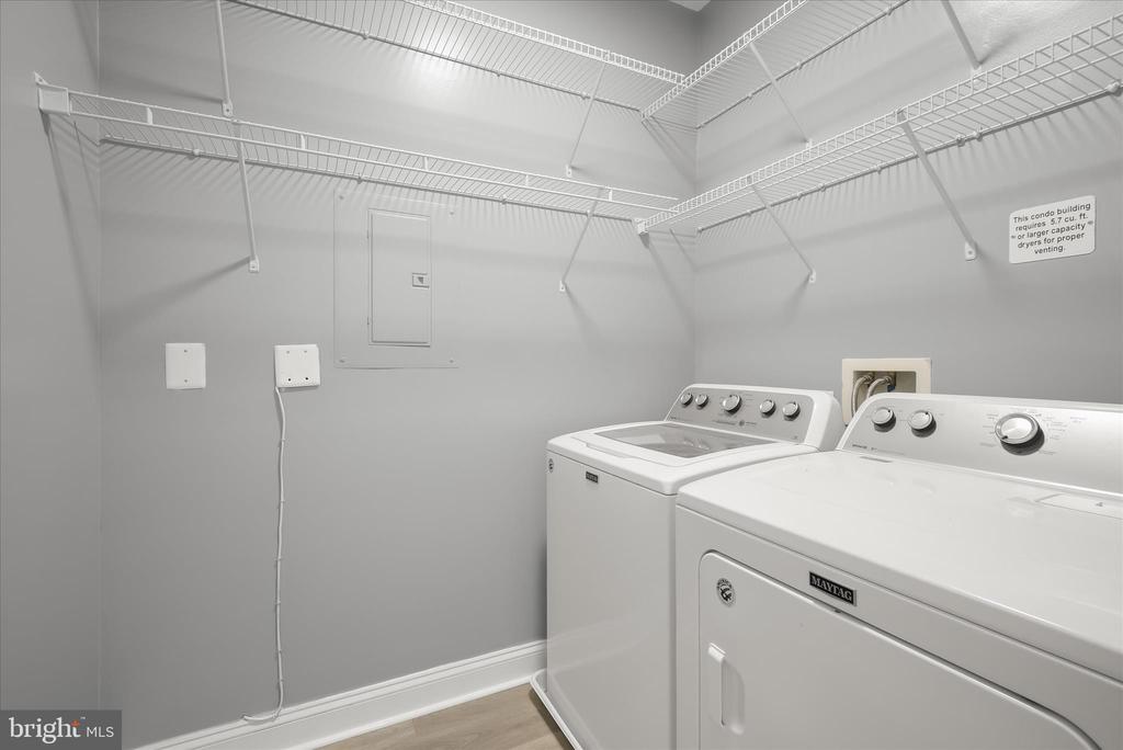 5920 GREAT STAR DRIVE Unit: 301