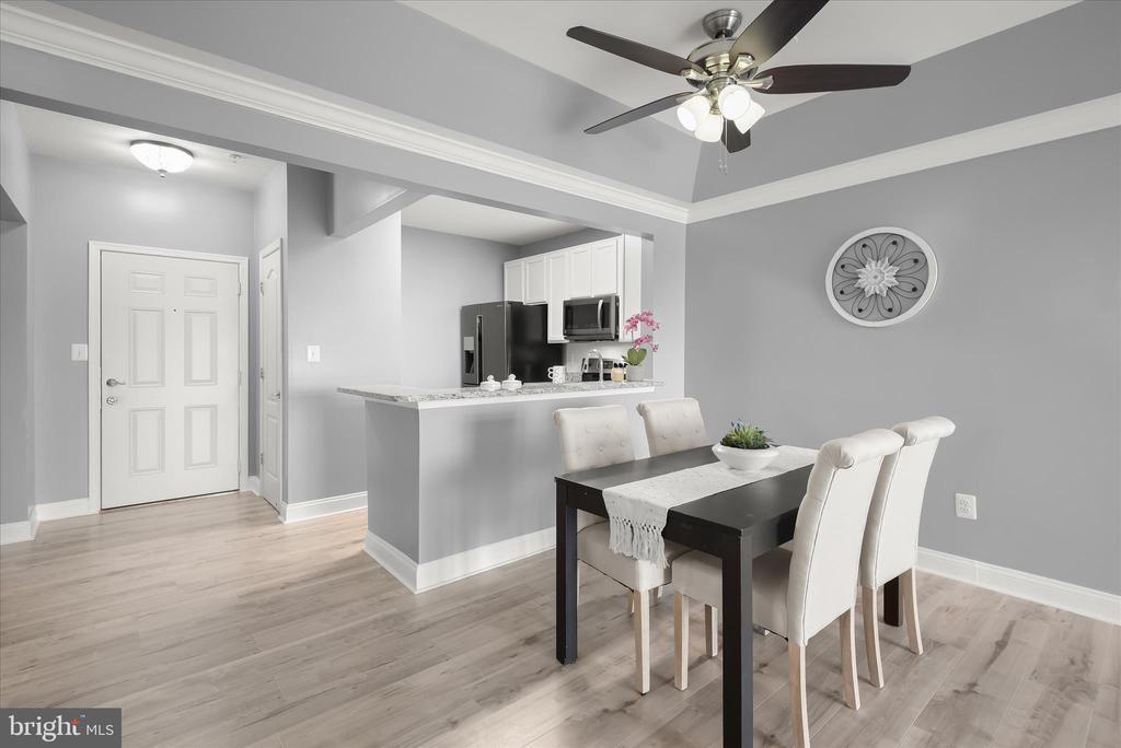 5920 GREAT STAR DRIVE Unit: 301