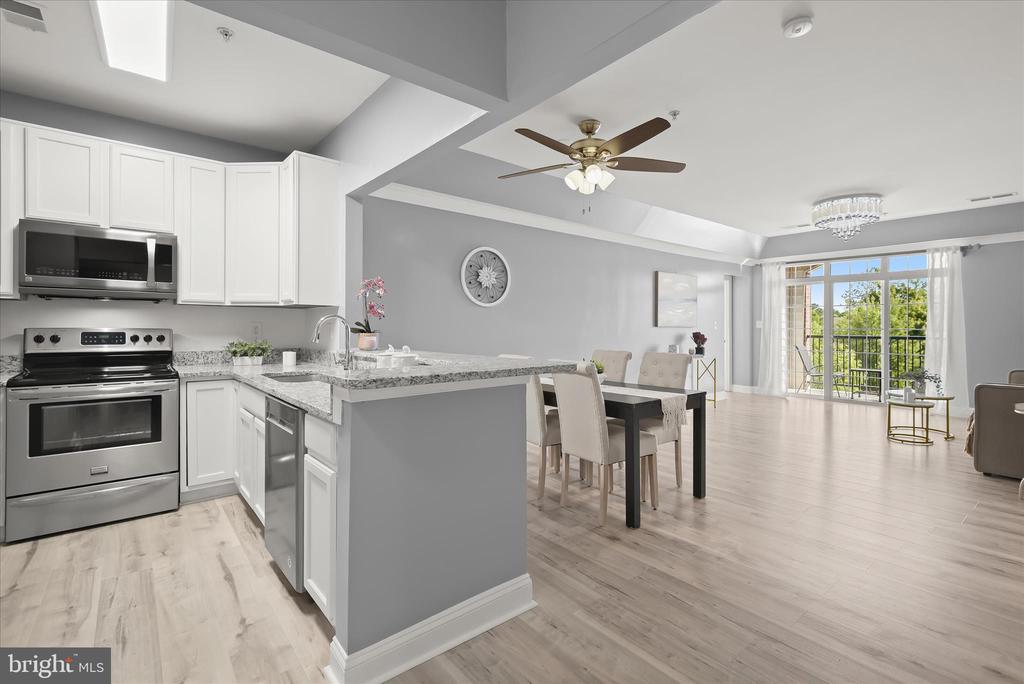 5920 GREAT STAR DRIVE Unit: 301