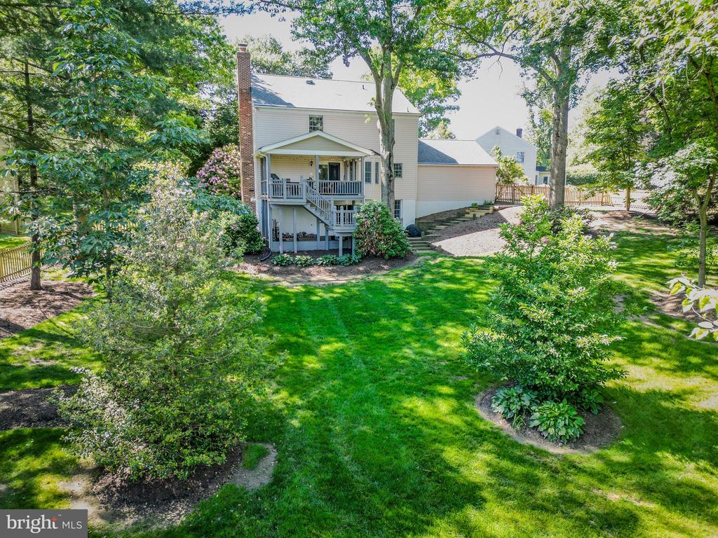 3672 MEADOWVALE ROAD