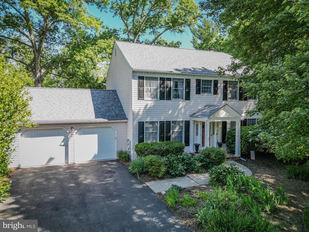 3672 MEADOWVALE ROAD