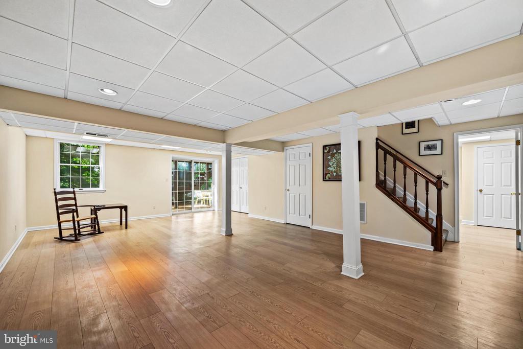 3672 MEADOWVALE ROAD