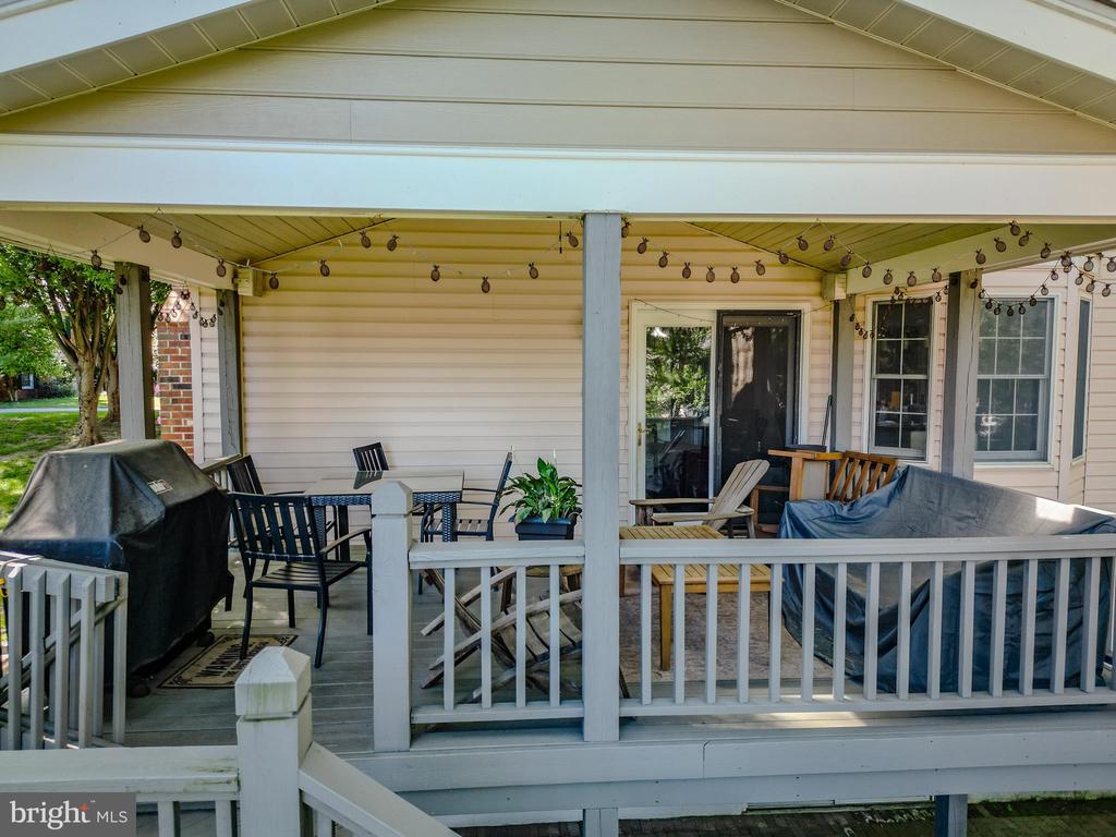 3672 MEADOWVALE ROAD