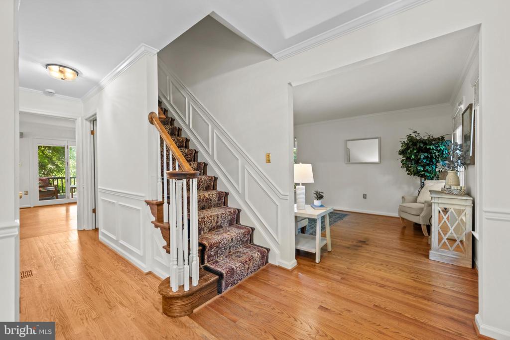 3672 MEADOWVALE ROAD