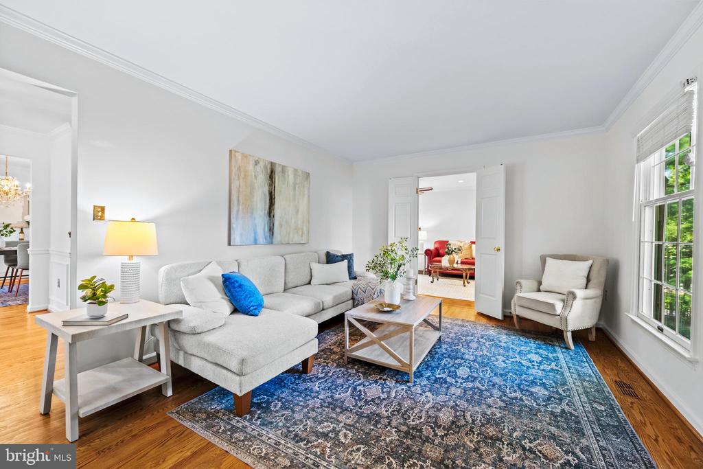 3672 MEADOWVALE ROAD