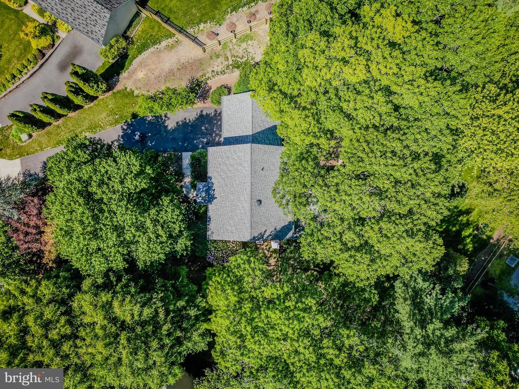 3672 MEADOWVALE ROAD