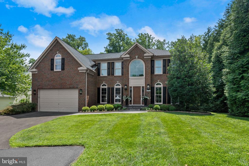 8417 ROBERTS ROAD