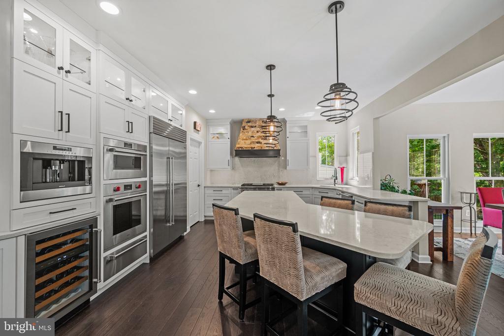 8417 ROBERTS ROAD