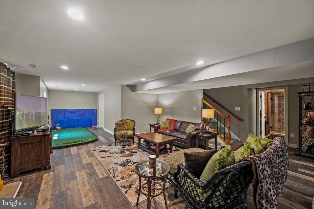 8417 ROBERTS ROAD