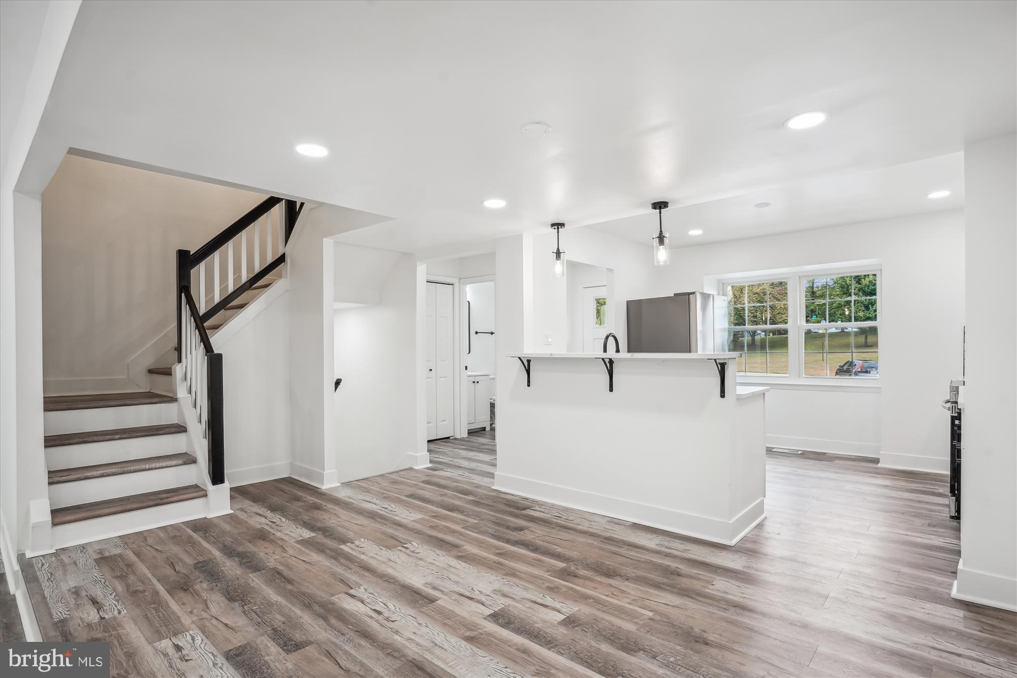 8648 WATERSHED CT