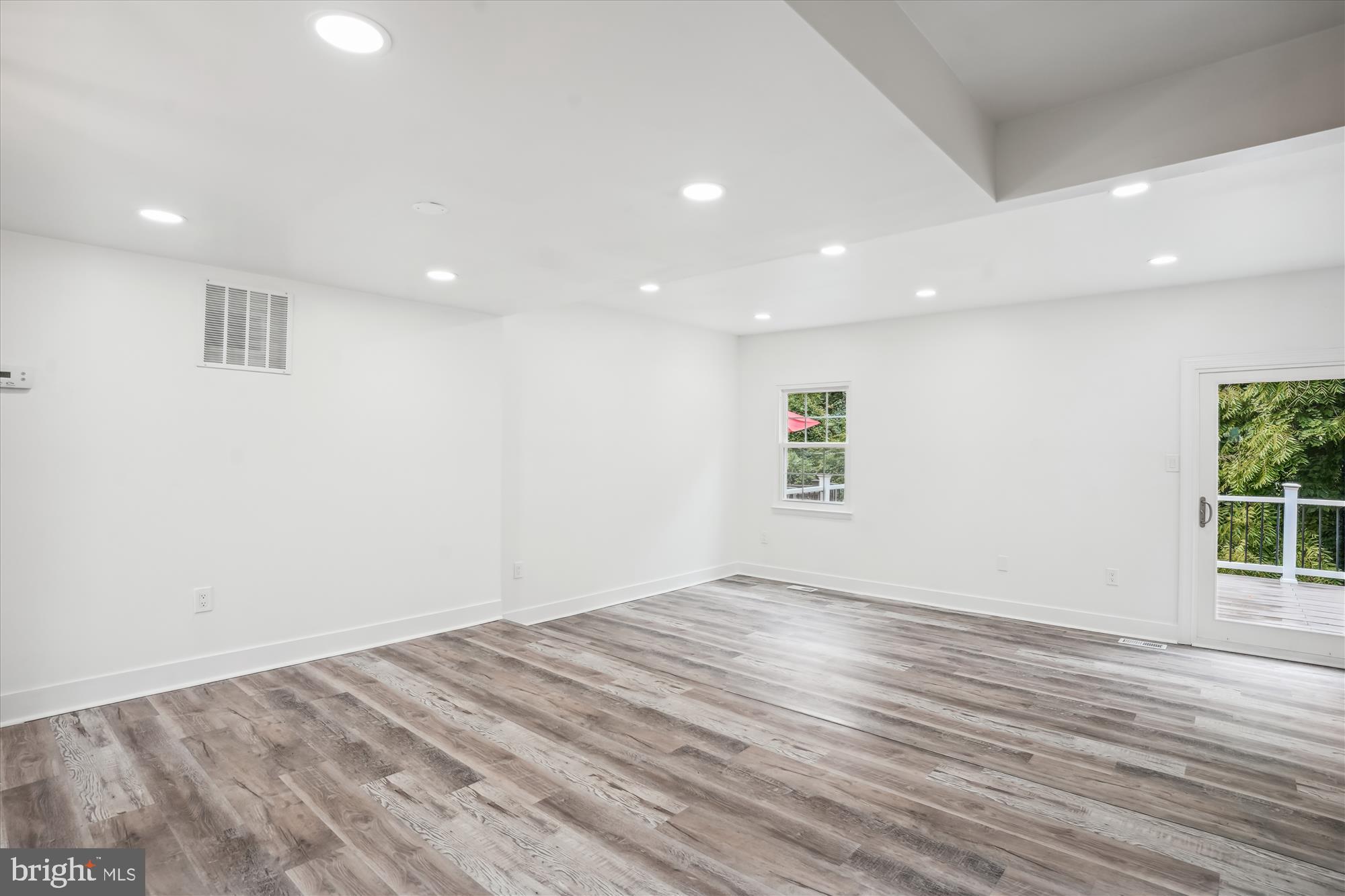 8648 WATERSHED CT