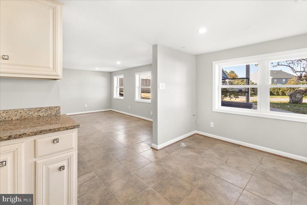 26618 Ridge Rd