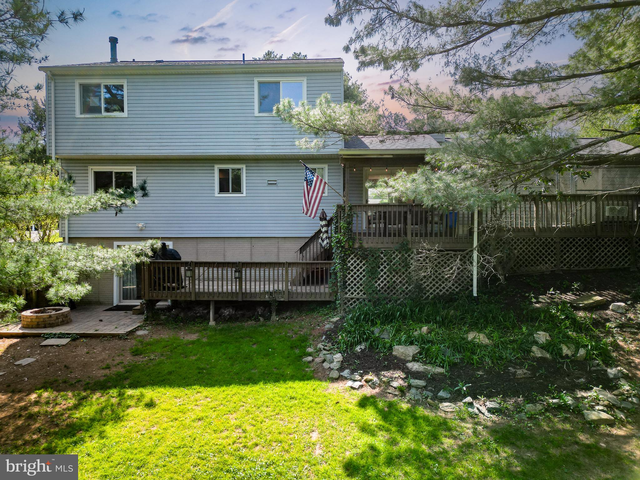 12317 Dancrest Dr