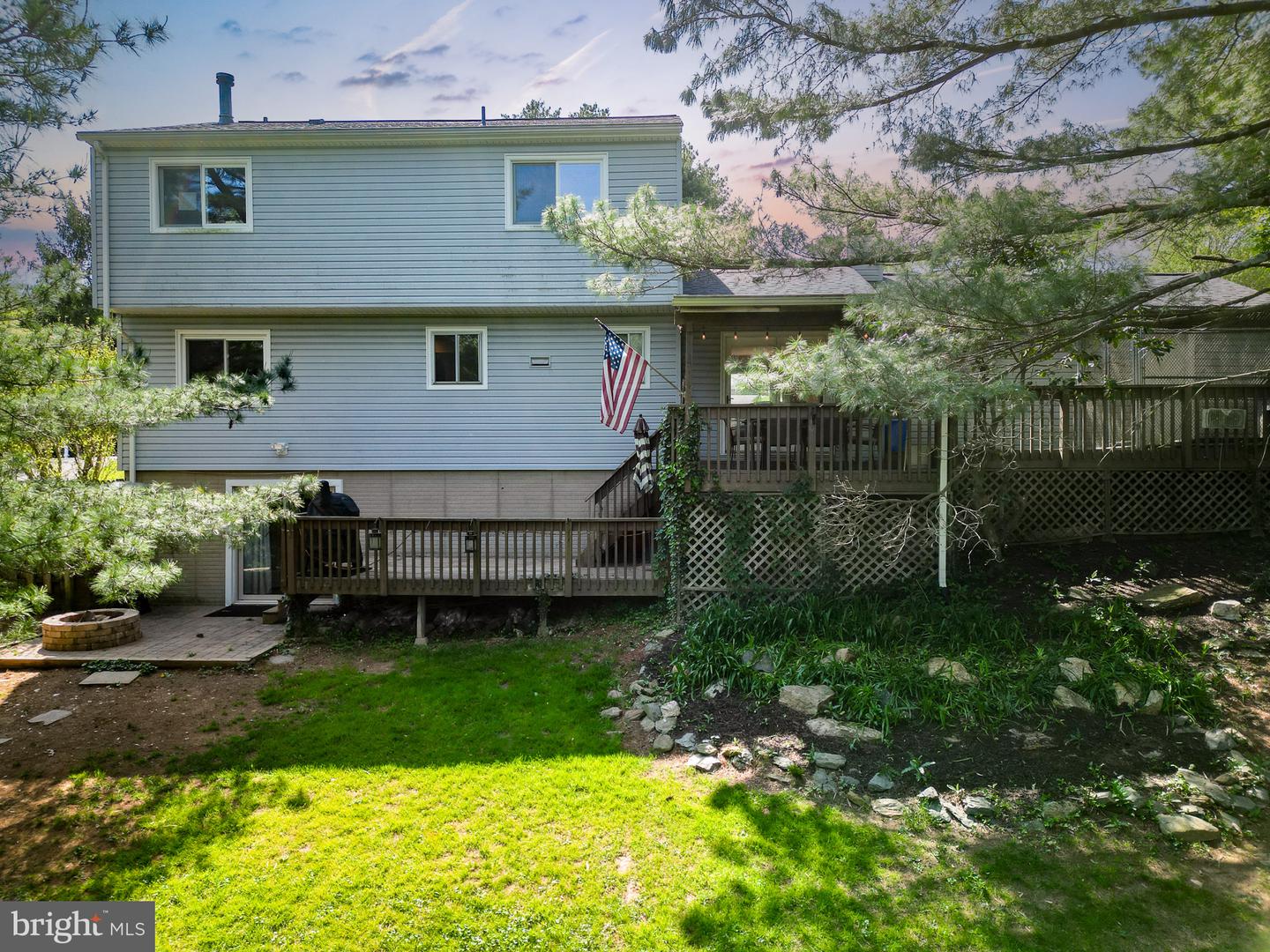12317 Dancrest Dr
