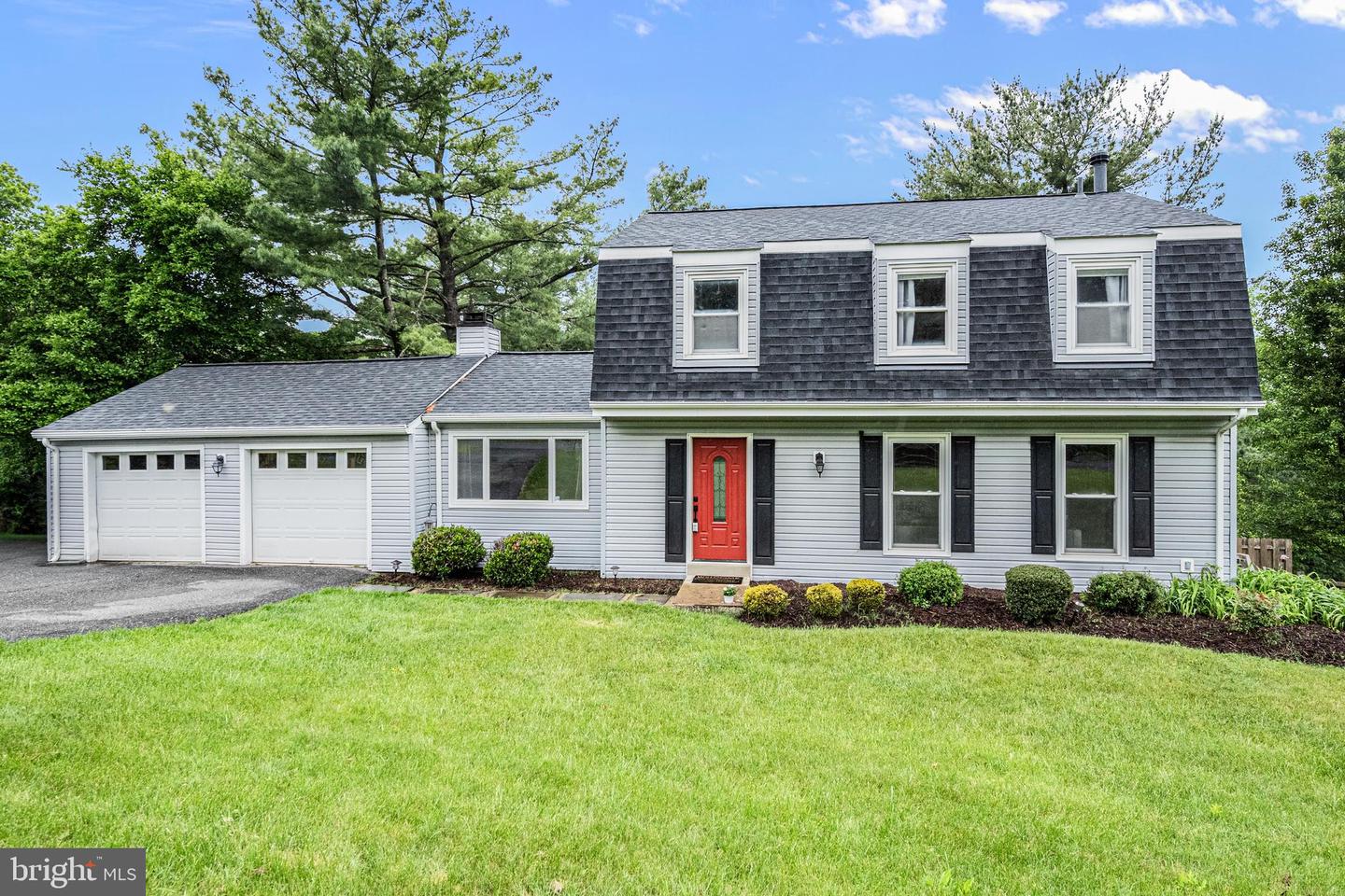 12317 Dancrest Dr
