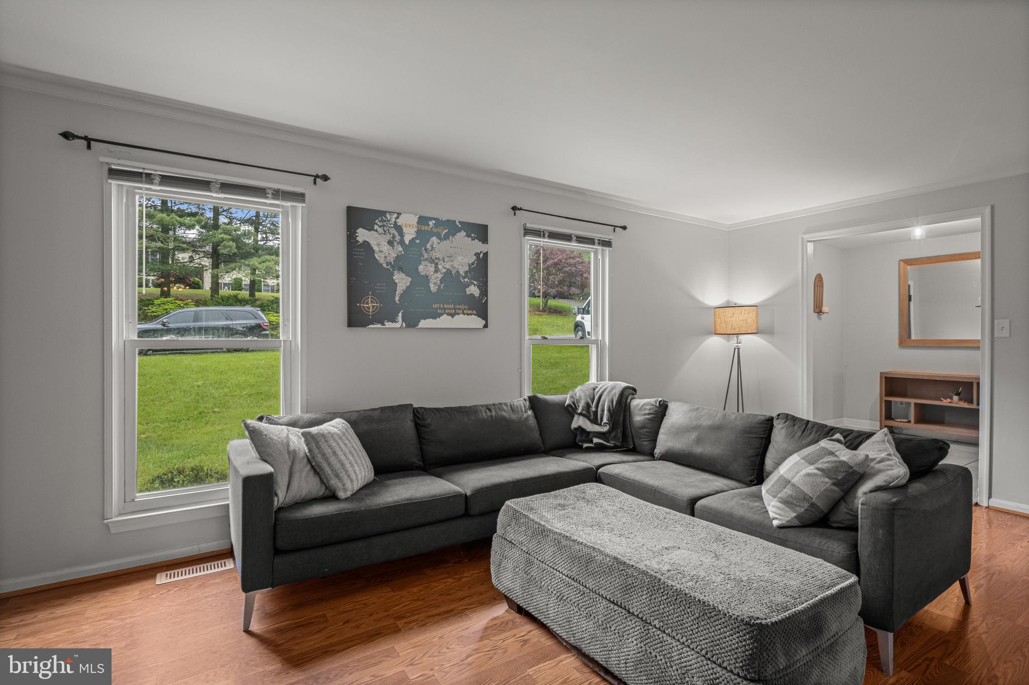 12317 Dancrest Dr