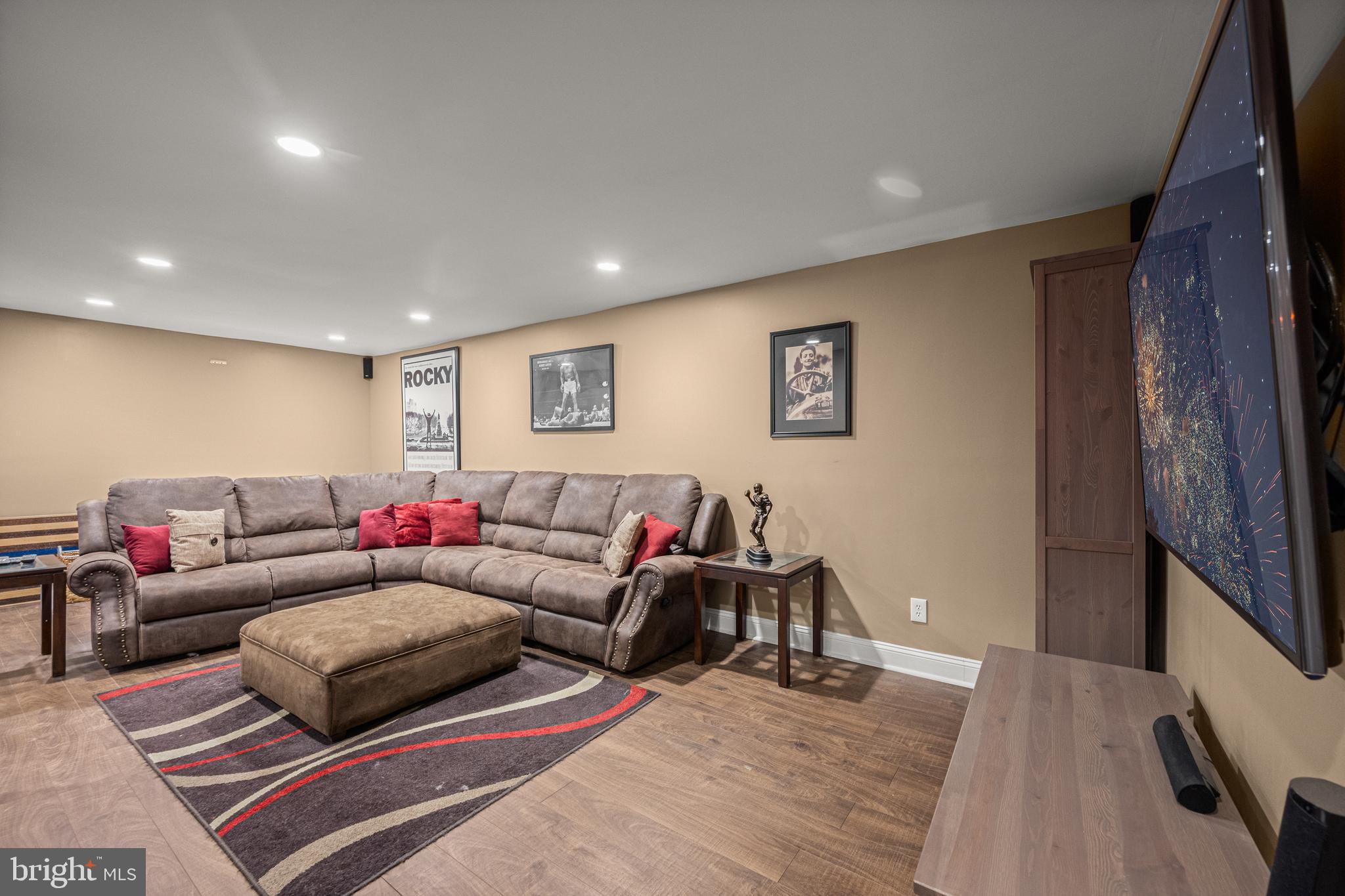 12317 Dancrest Dr